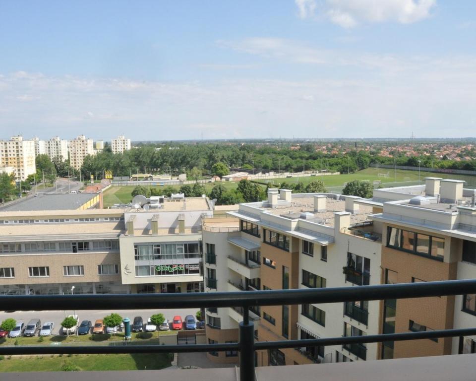 Tisza Palota Apartmanok Segedyn Pokój zdjęcie