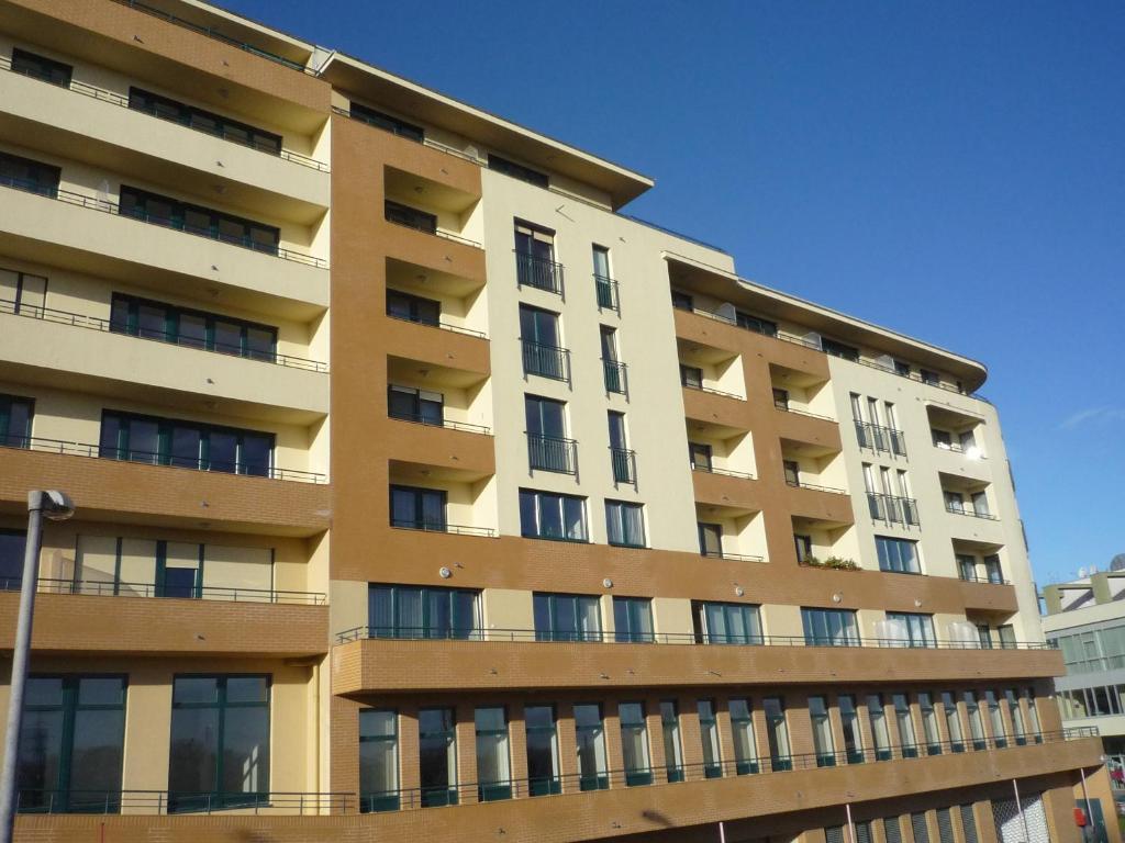 Tisza Palota Apartmanok Segedyn Zewnętrze zdjęcie