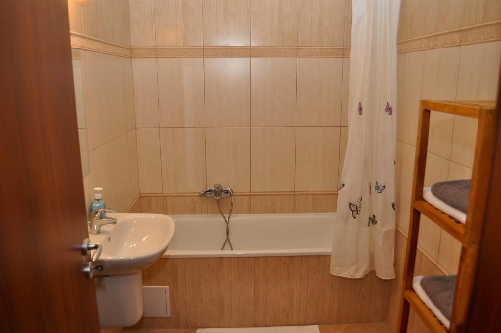 Tisza Palota Apartmanok Segedyn Pokój zdjęcie
