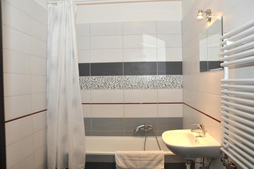 Tisza Palota Apartmanok Segedyn Pokój zdjęcie